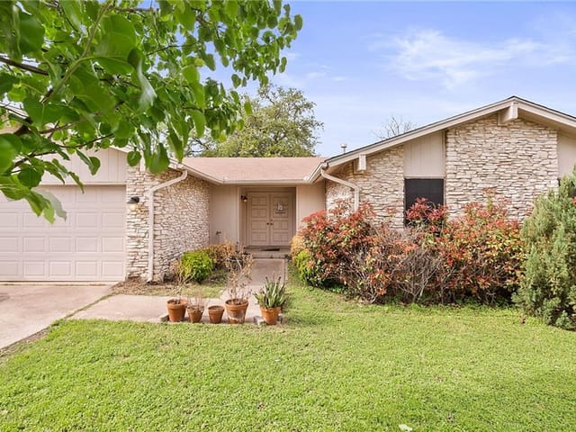 11904 Acorn Creek Trl