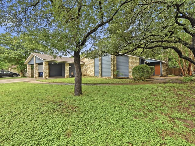 11904 Broad Oaks DR