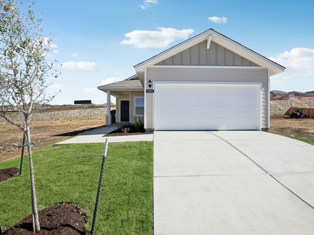 11905 Murano Dr