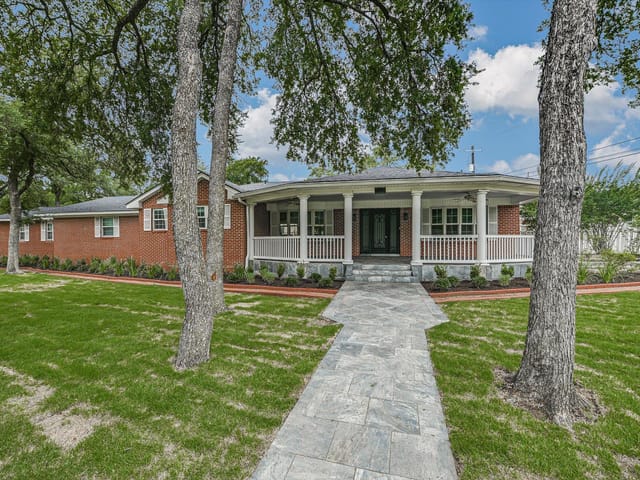 11906 Arch Hill DR