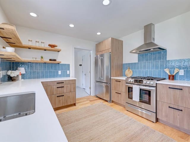 11912 Rennalee Loop