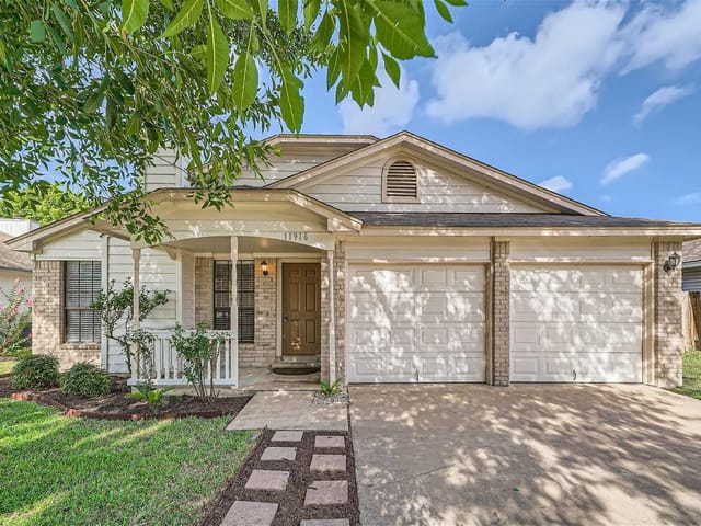 11916 Thompkins Dr