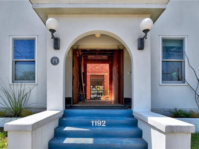 1192 Angelina St