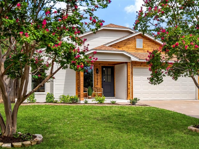 11924 Rosethorn Dr