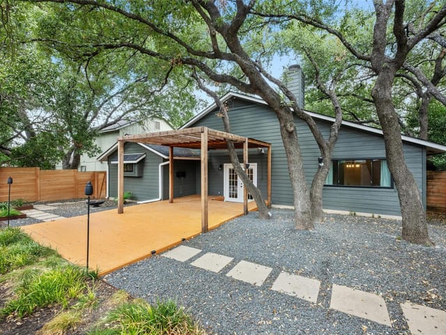 11930 Meadowfire Dr