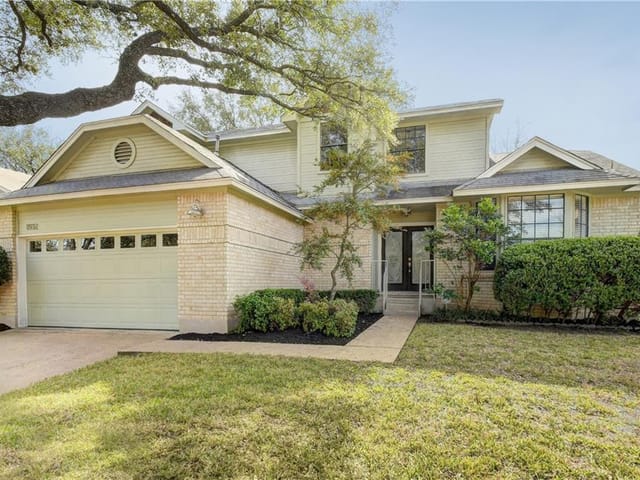 11932 Meadowfire Dr