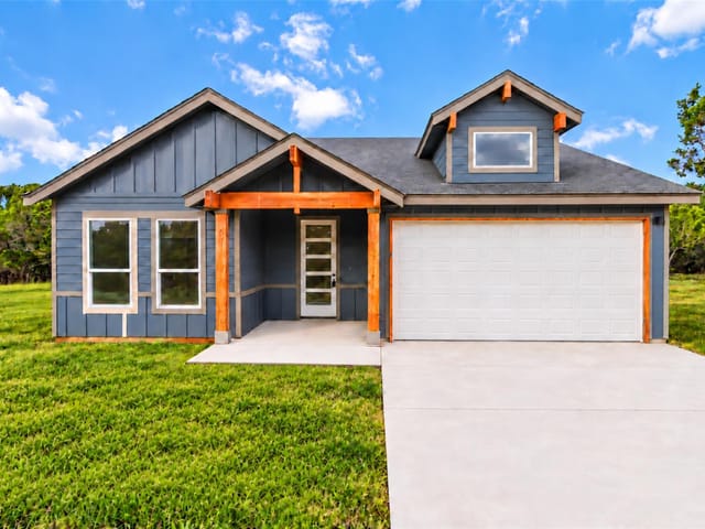 12 Meadow Oak CT
