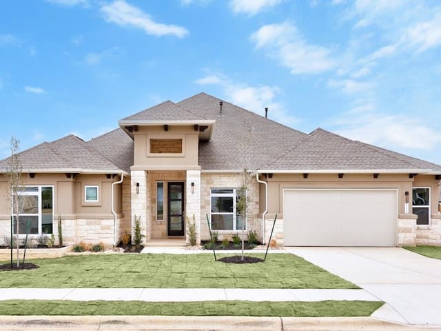 120 Chantilly Way