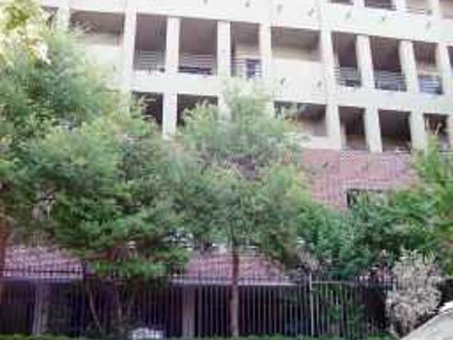 1200 BAYLOR ST Unit #403