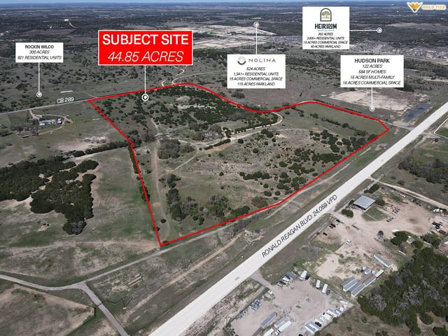 1200 County Road 289 - front exterior - Luxury lot in Georgetown, TX