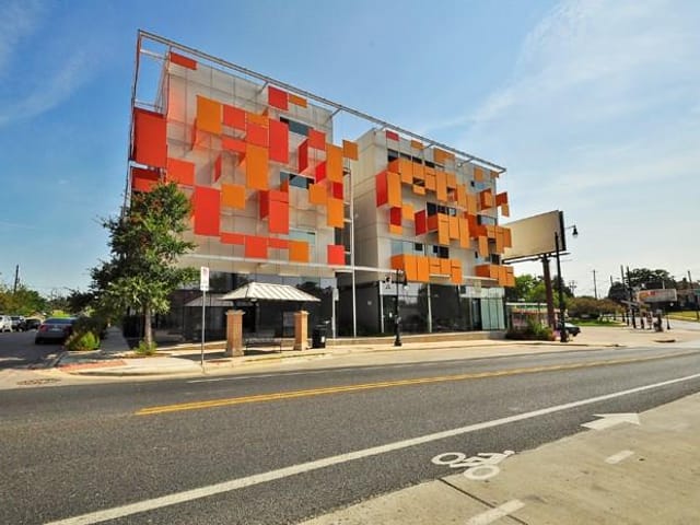 1200 E 11th St Unit #203