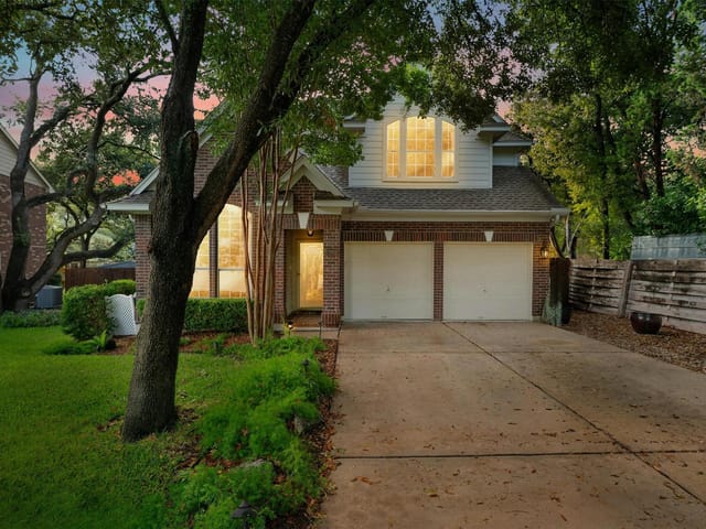 12001 CHARM Cir