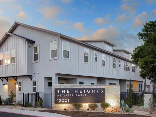 12001 Vista Parke DR Unit #1002