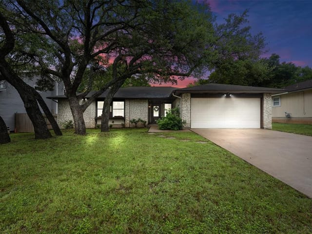 12004 Aspendale Dr