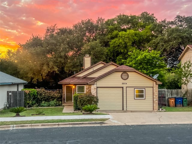 12004 Thompkins Dr