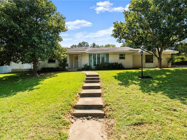 12007 Dove Haven Dr