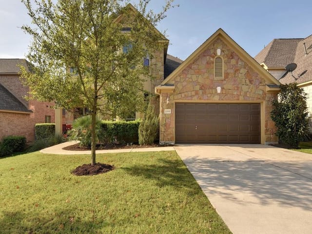 12008 Montclair Bnd