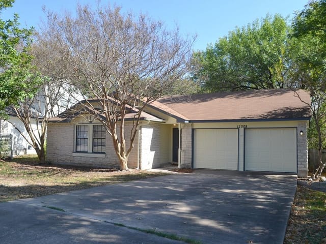 12008 Trotwood Dr