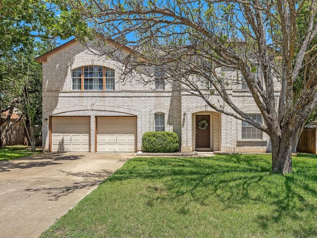 1201 Cedar Hills BLVD