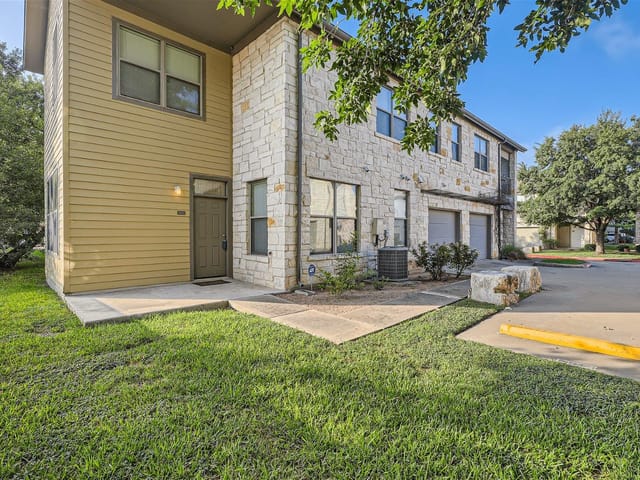 1201 Grove BLVD Unit #1404