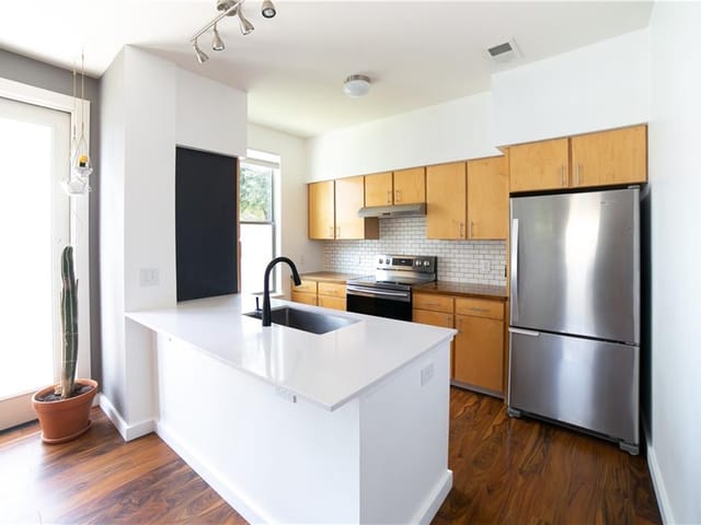 1201 Grove Blvd Unit #2701