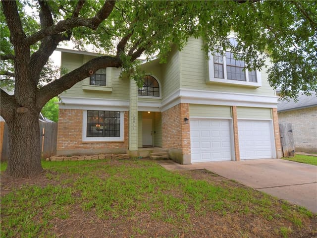 12011 Sky West Dr