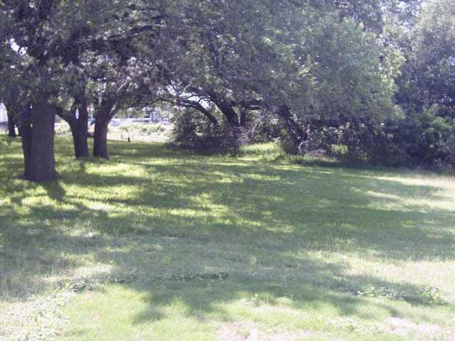 12012 North Oaks