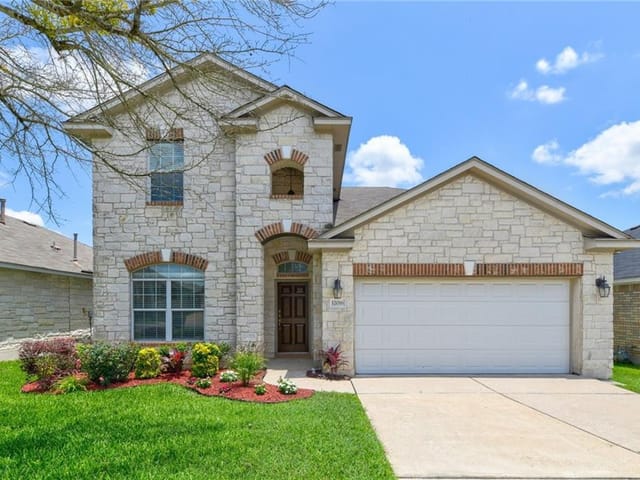 12016 Timber Heights Dr