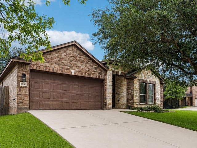 12017 Herb Brooks DR