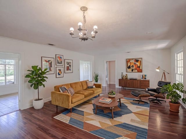 1202 Norwood RD