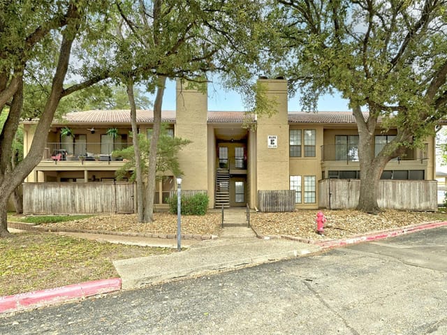 1202 Thorpe Ln Unit #508