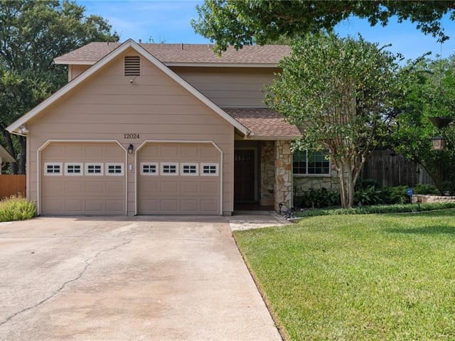 12024 Carmel Park Ln
