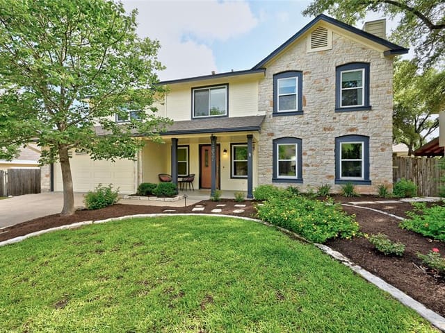 12027 Cherie Dr
