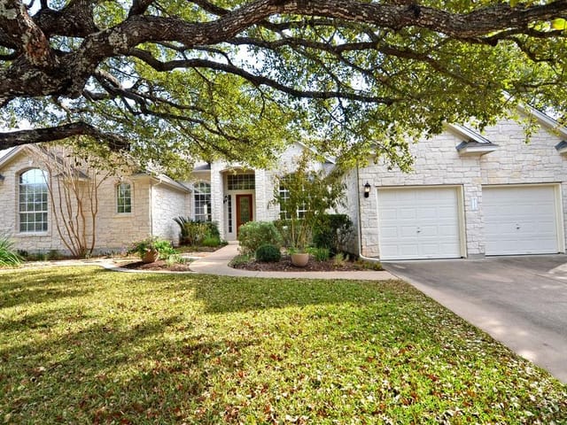 12029 Tulare DR