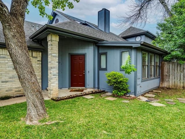 1204 Gingerlily Cv