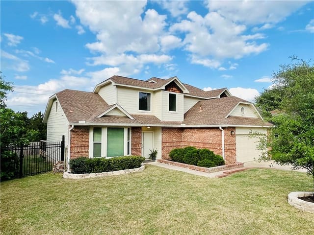 12049 Lincolnshire Dr