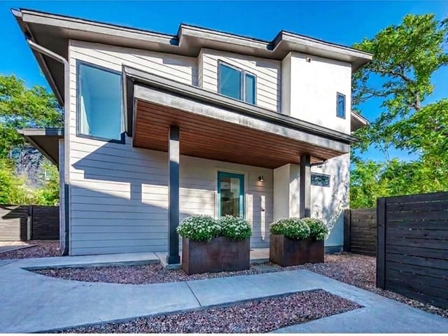 1205 Deloney ST Unit #B