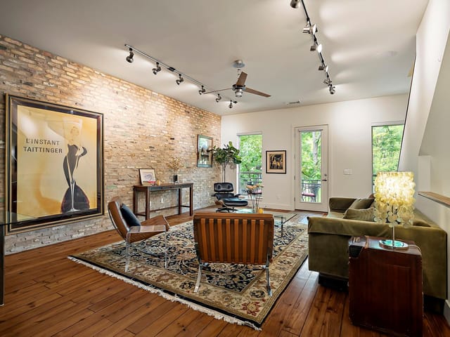 1205 Kinney Ave Unit #A