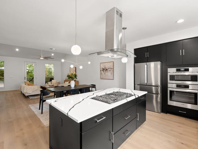 1205 Kinney Ave Unit #H