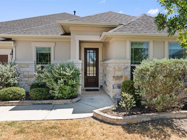 1205 Knowles DR