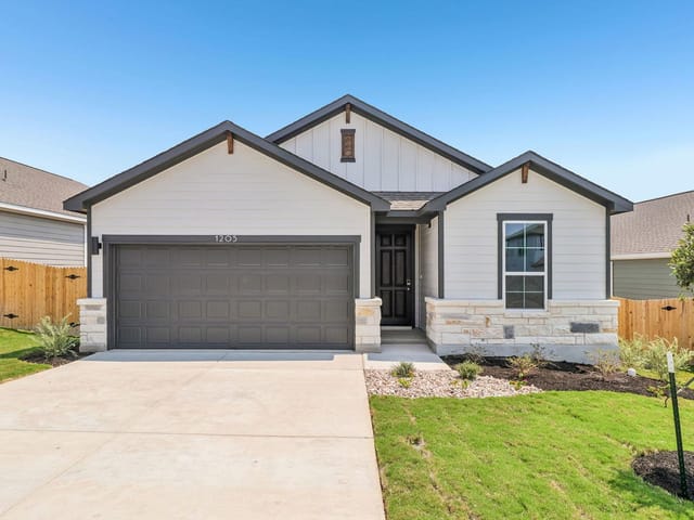 1205 Lavender WAY