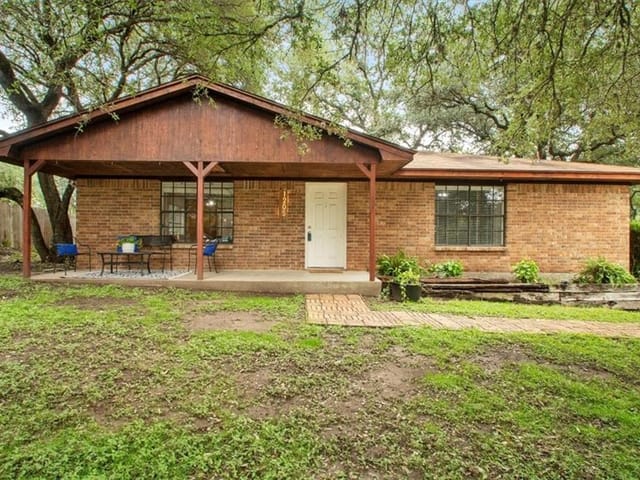 1205 Merlene Dr
