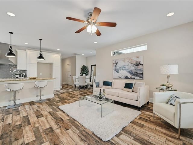1206 Deloney St Unit #A