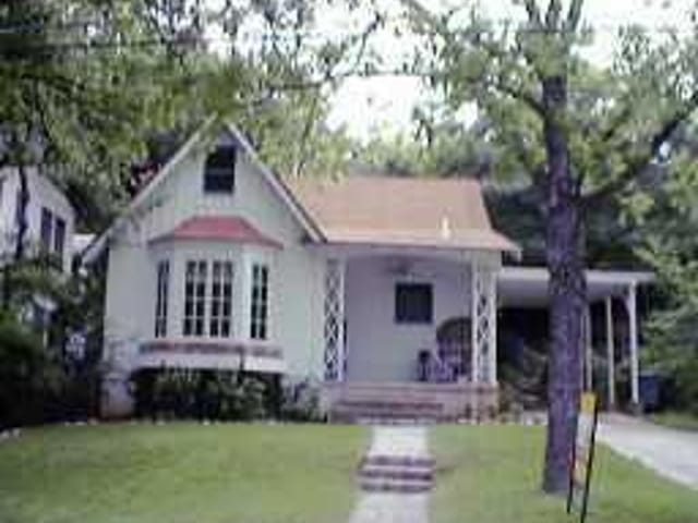 1207 ALTA VIS