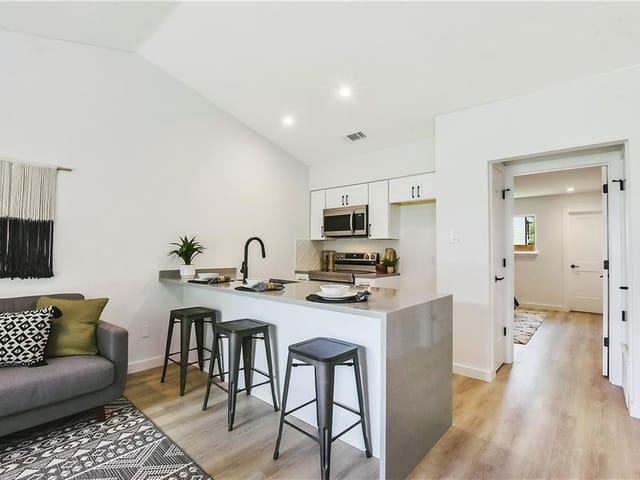 1207 Hollow Creek DR Unit #3