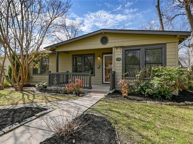 1207 Romeria Dr