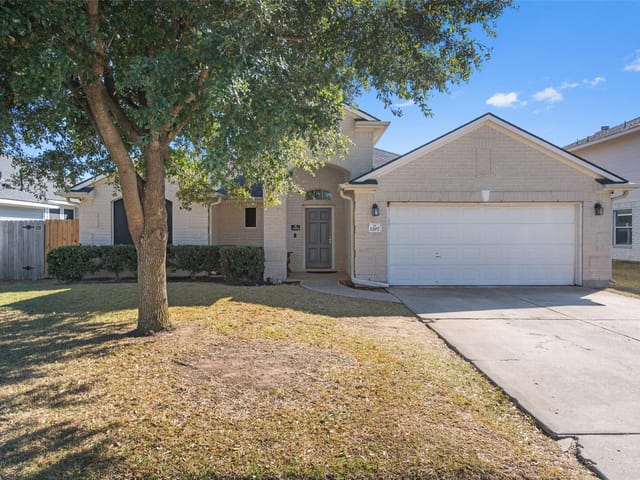 1207 Utopia LN