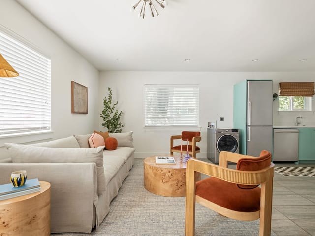 1208 Enfield RD Unit #104