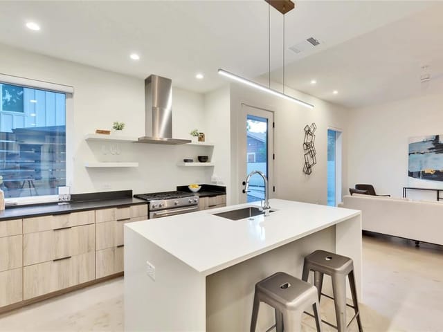 1208 Pasadena Dr Unit #2