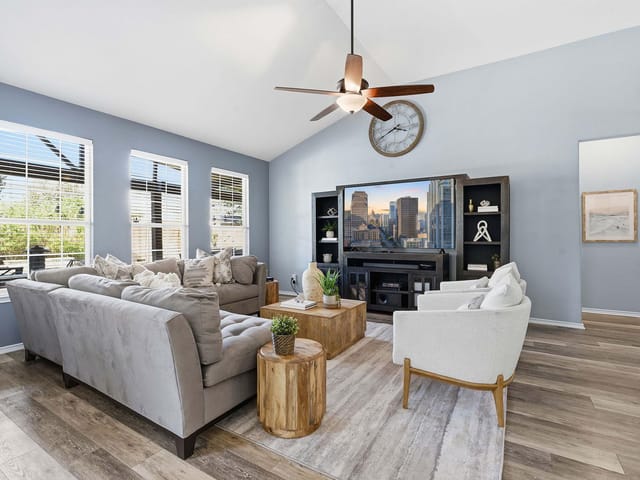 1209 Alpine Mountain DR